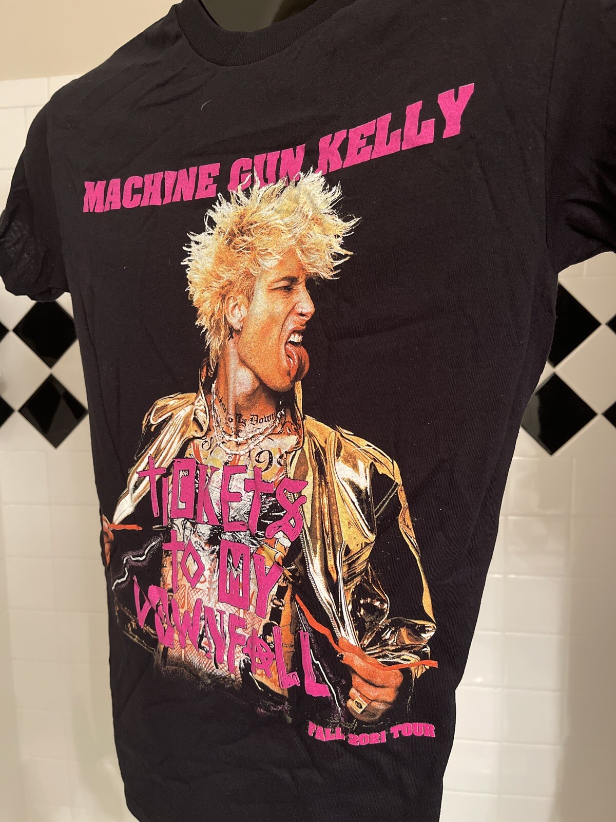Футболка Men's Medium Machine Gun Kelly 