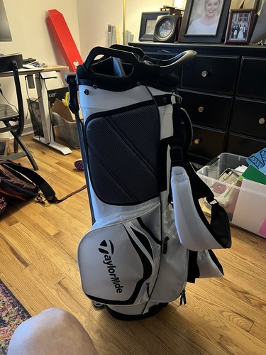 golf bag stand taylormade
