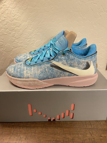 _12.JPG?set_id=880000500F