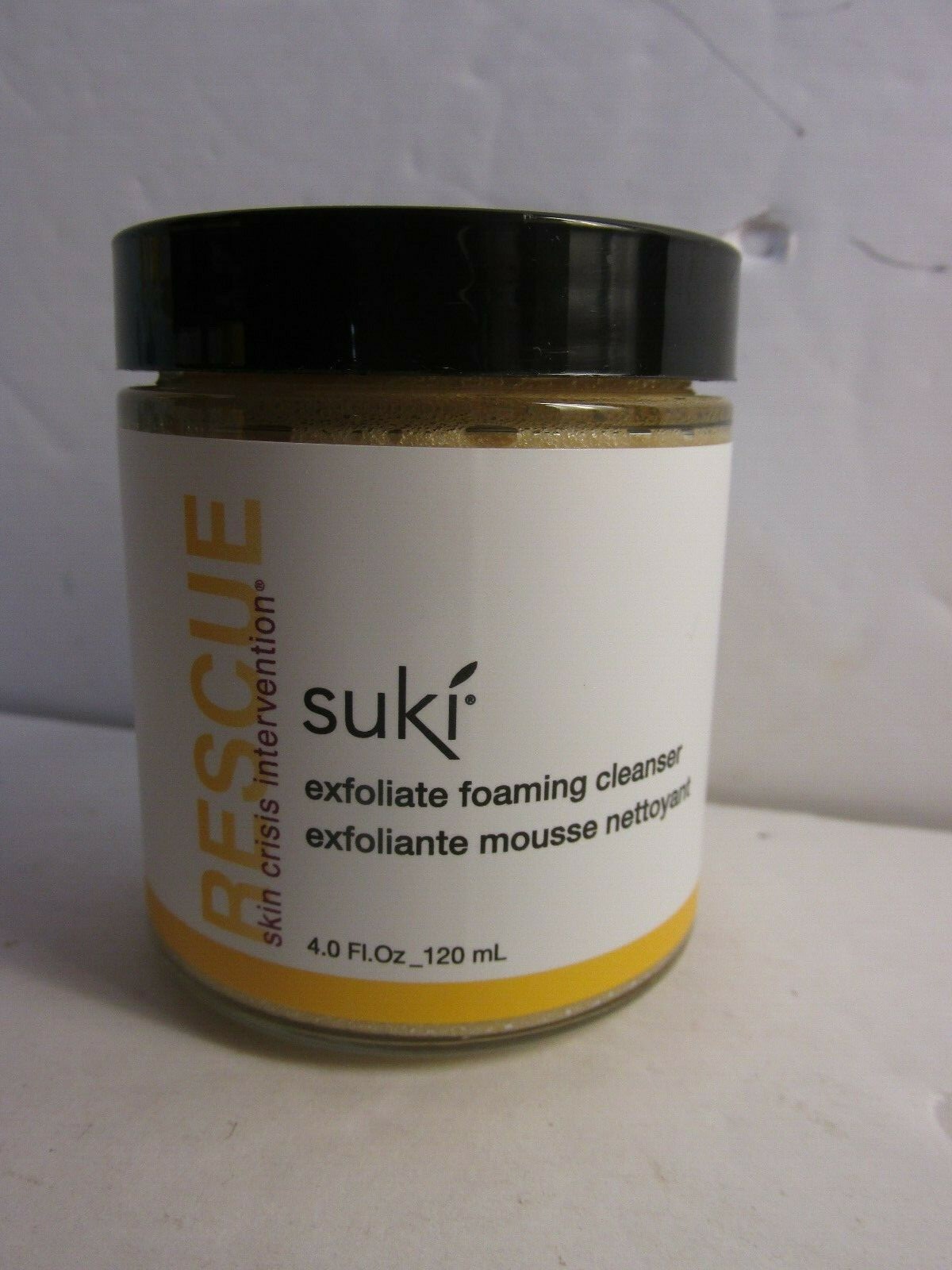 Suki Skin Crisis Intervention Foaming Cleanser Exfoliante 4 fl. oz.  New.