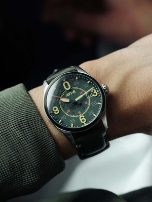 Pre-owned Avi-8 Spitfire Smith Automatic Reading Watch - Brand