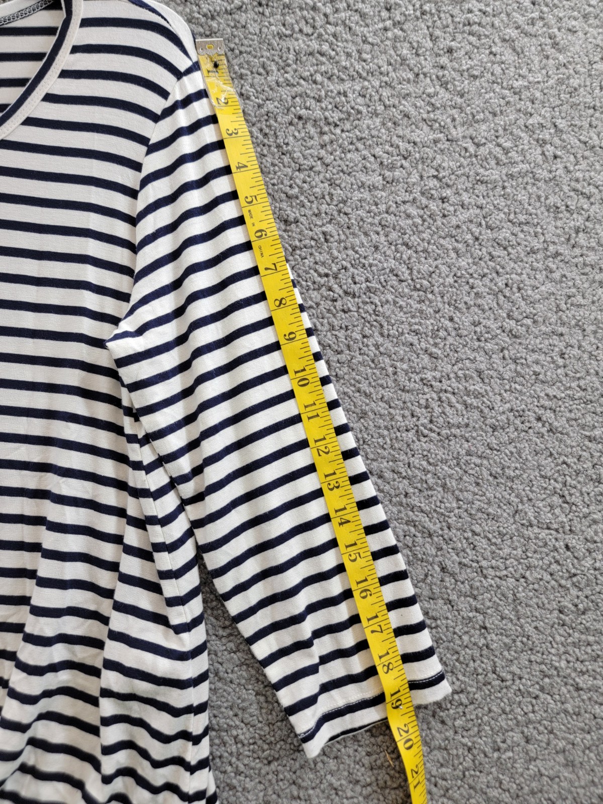 Karen Kane Stripe Tie Front Top Women's Small Navy/White Crewneck Pullover Style - Picture 9 of 17