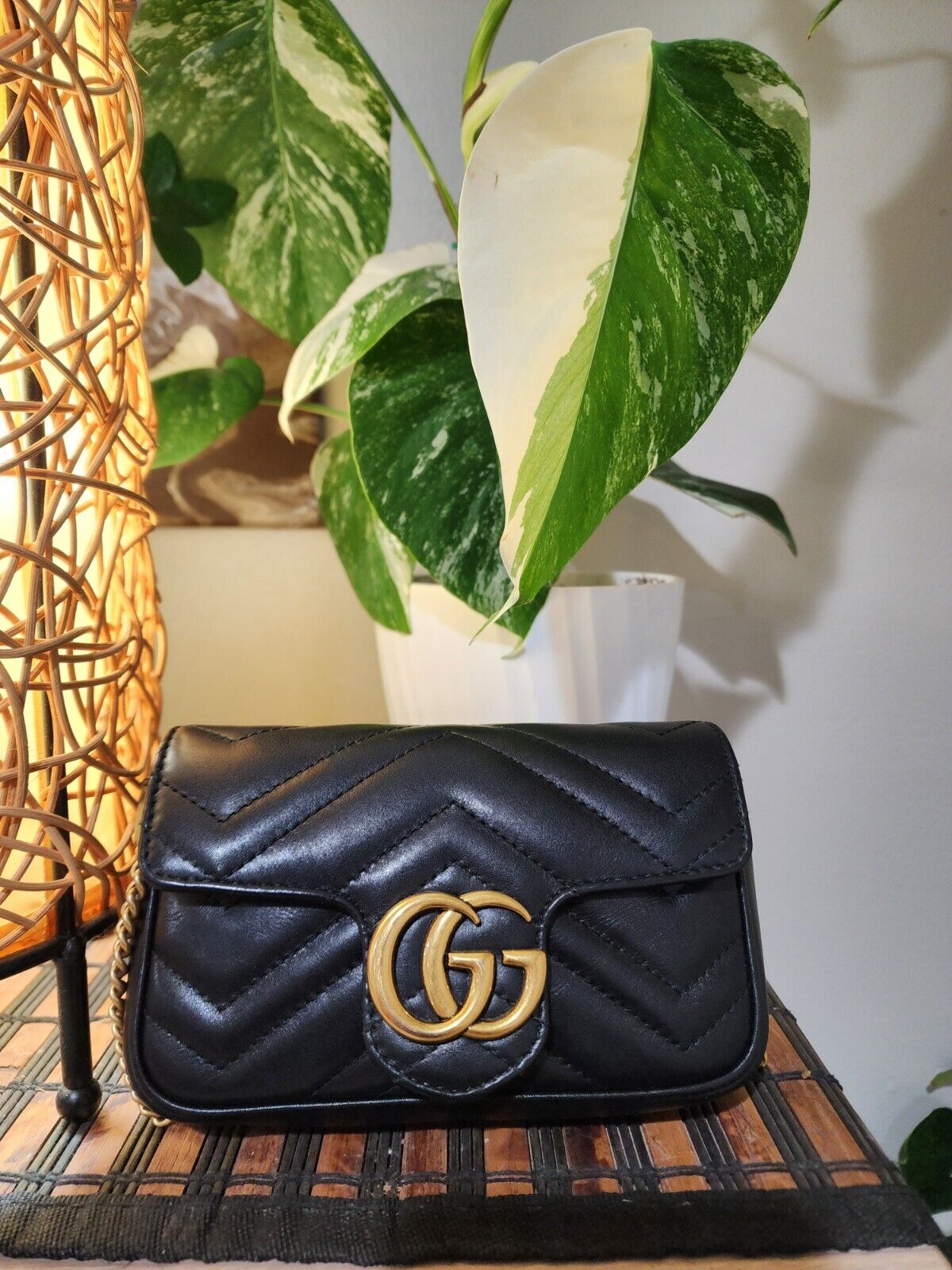 GUCCI GG Marmont Super Mini Shoulder Bag Black Matelasse GUCCI GG Marmont Super Mini Shoulder Bag Black Matelasse