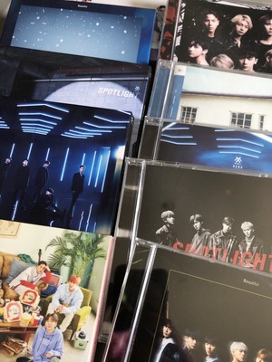 Monsta X Japan Album Spotlight Piece Livin It Up Hero Beautiful