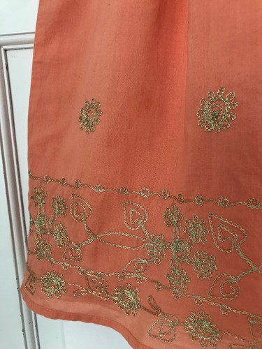 Baby Gap Girls 5t Peach Sundress With Gold Stitch Detail!