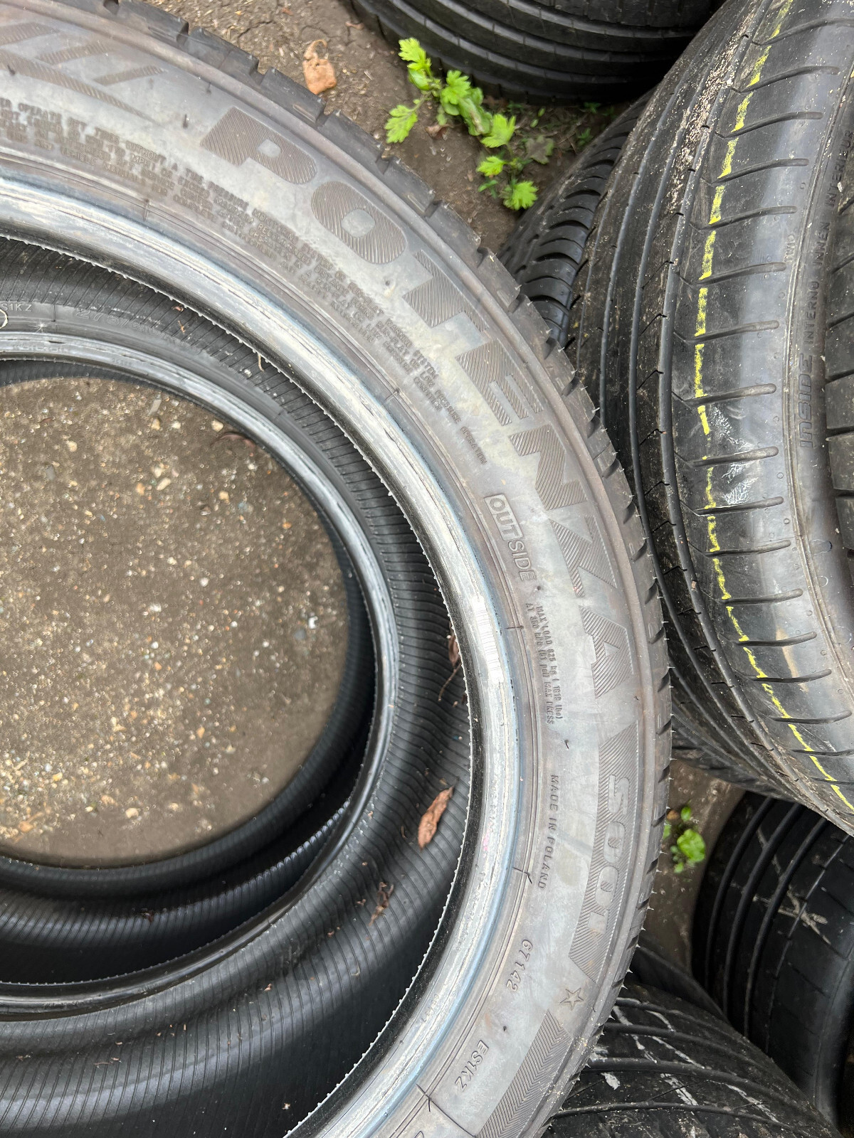 275 40 19 Bridgestone, RunFlat, 101Y, x2 A Pair 6.3mm  (F1_tyres) FO YD013
