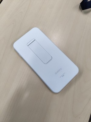 SAMSUNG Galaxy 5G Mobile Wi-Fi SCR01 Portable Router