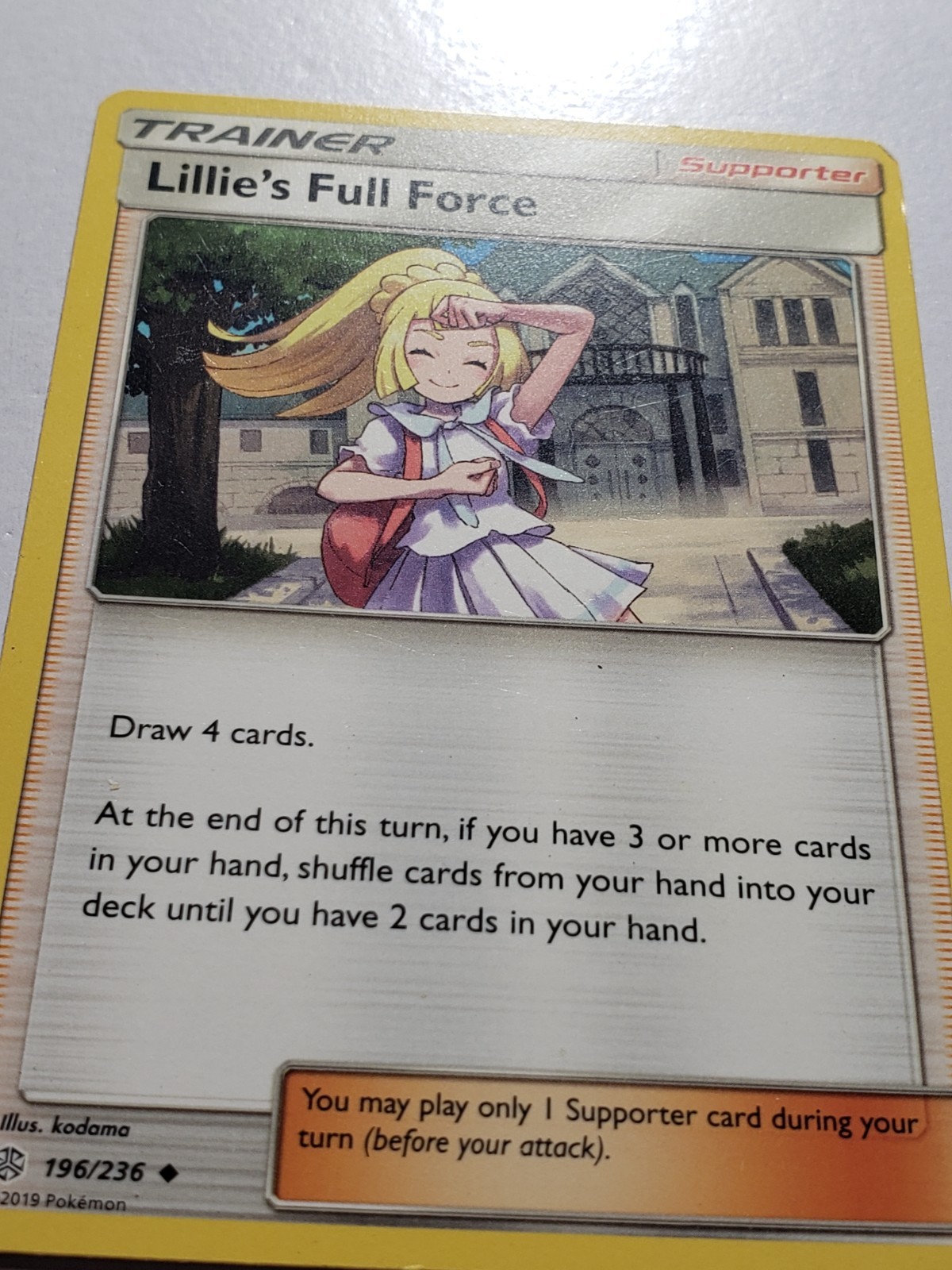 Lillie's Full Force 196/236 LP - Cosmic Eclipse Pokemon Card