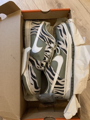 nike dunk daktari