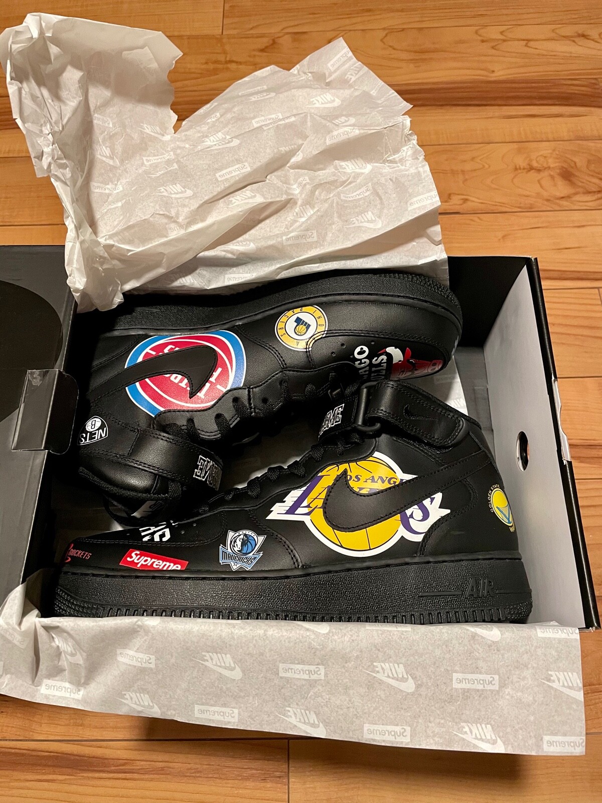 air force 1 mid supreme nba black
