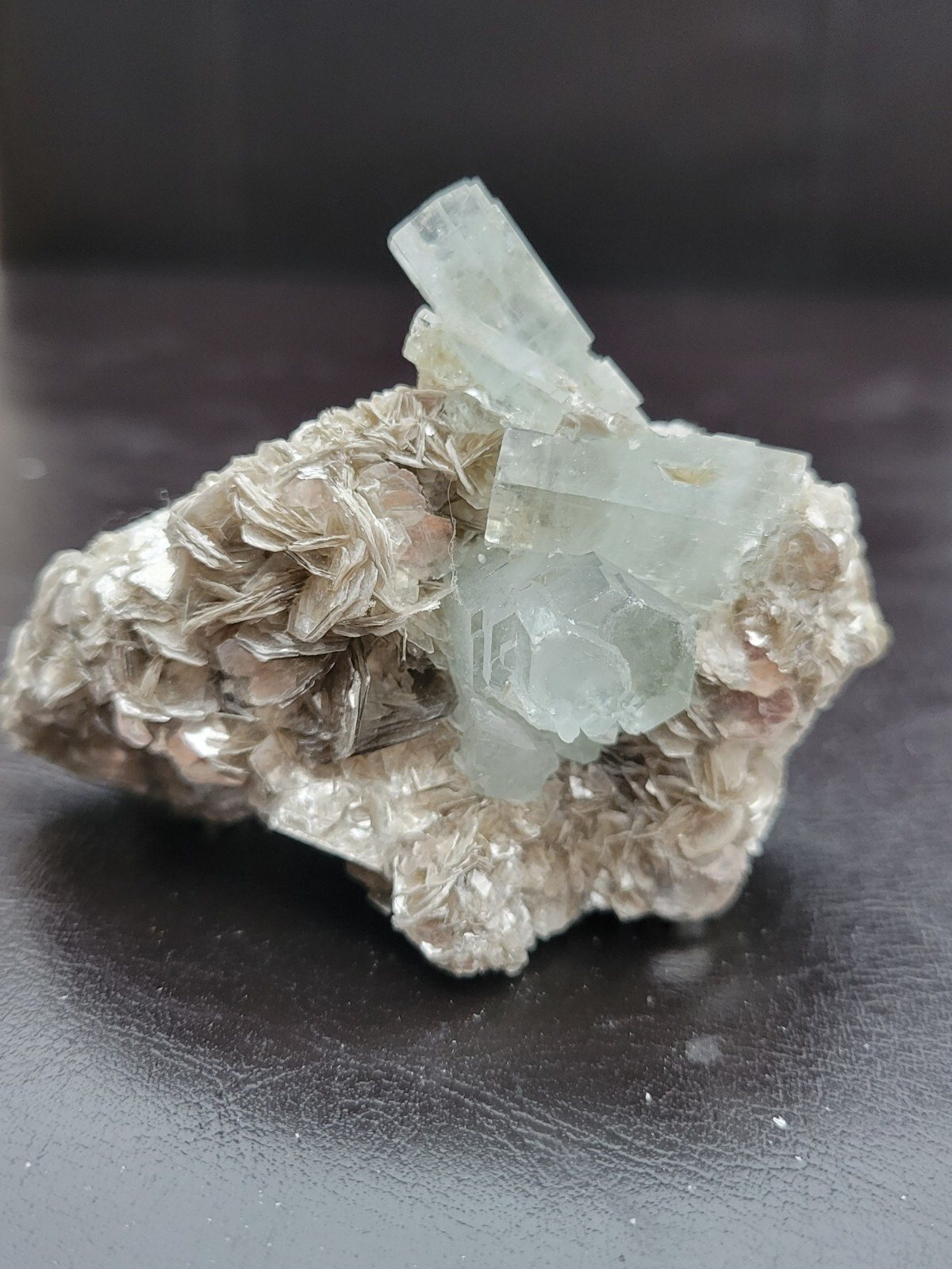 アクアマリン　118g 118g Aquamarine with Mica | eBay