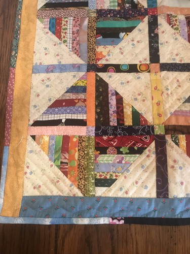 BEAUTIFUL QUILTED DOLL QUILT, TABLE TOPPER OR WALL HANGING
