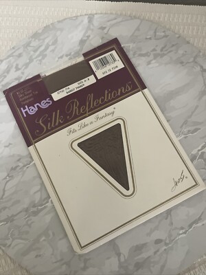 Hanes Silk Reflections Silky Sheer Reinforced Toe Barely There Pantyhose AB