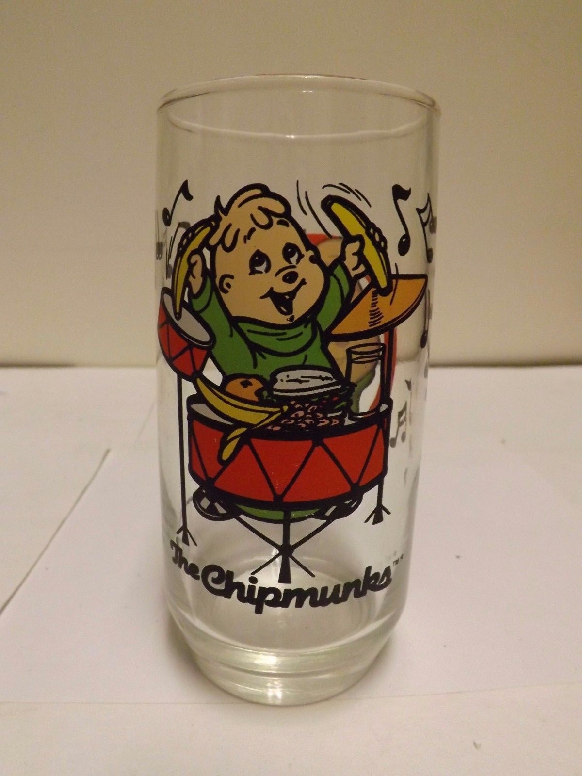 VINTAGE 1985 THEODORE OF THE CHIPMUNKS GLASS TUMBLER BAGDASARIAN PRODUCTIONS