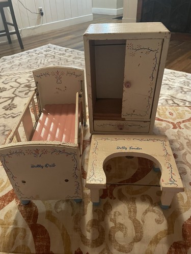 Crib Armoire, Table