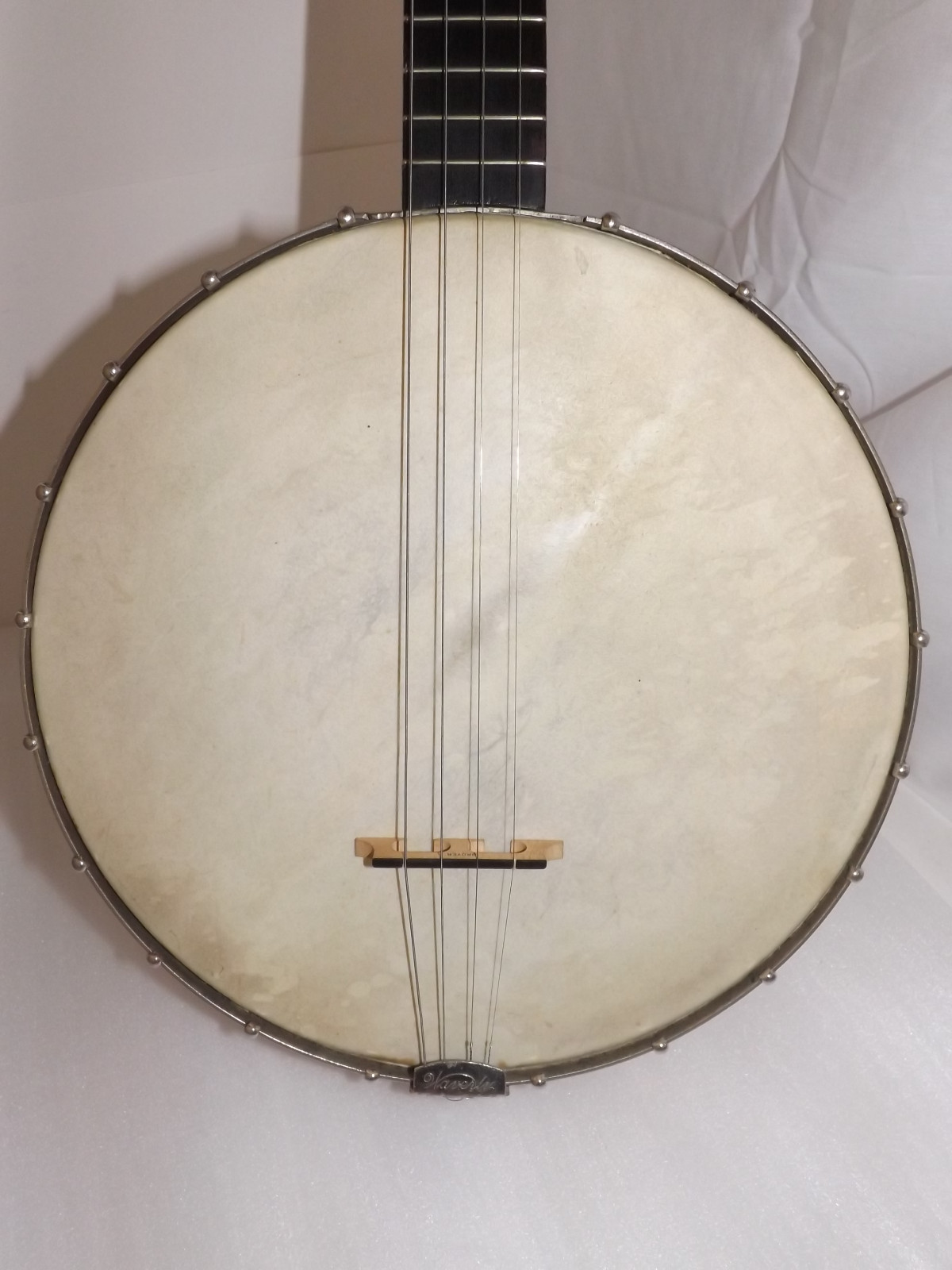 Vintage 17 fret Tenor Banjo,no case,no name