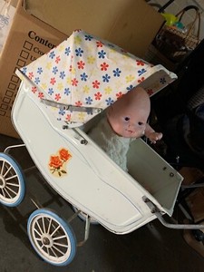 cyclops dolls pram