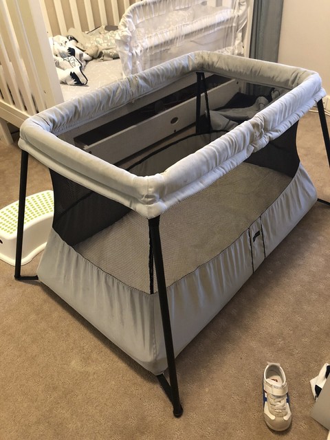 solid back crib bumper