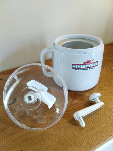 Donvier 1 Quart Ice Cream Maker White, Japan, Box + Instruction & Recipes