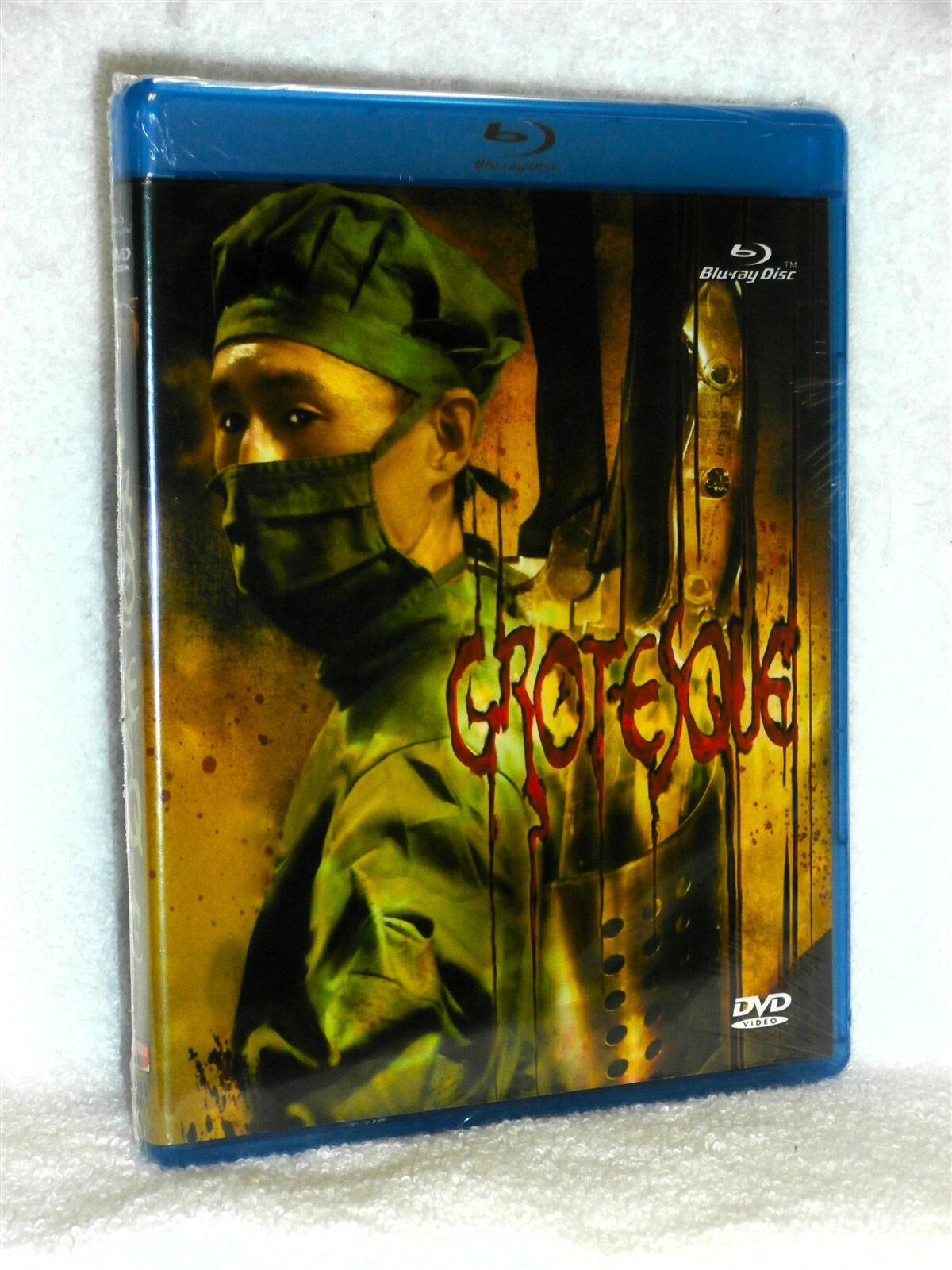 輸入盤ホラー　GROTESQUE グロテスク Grotesque (Blu-ray/DVD, 2018) disturbing story of fear