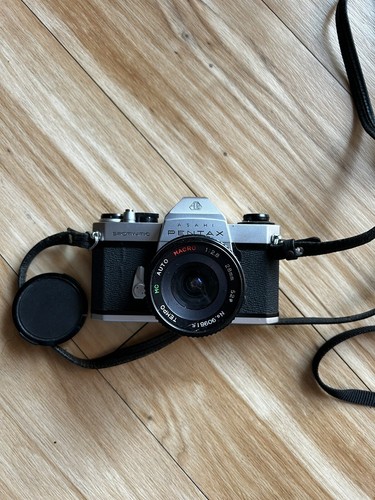 PENTAX SP Ⅱ
SMC TAKUMAR 55mm F1.8 Asahi Pentax Spotmatic SP II 35mm Camera w. 28mm F2.8 Lens