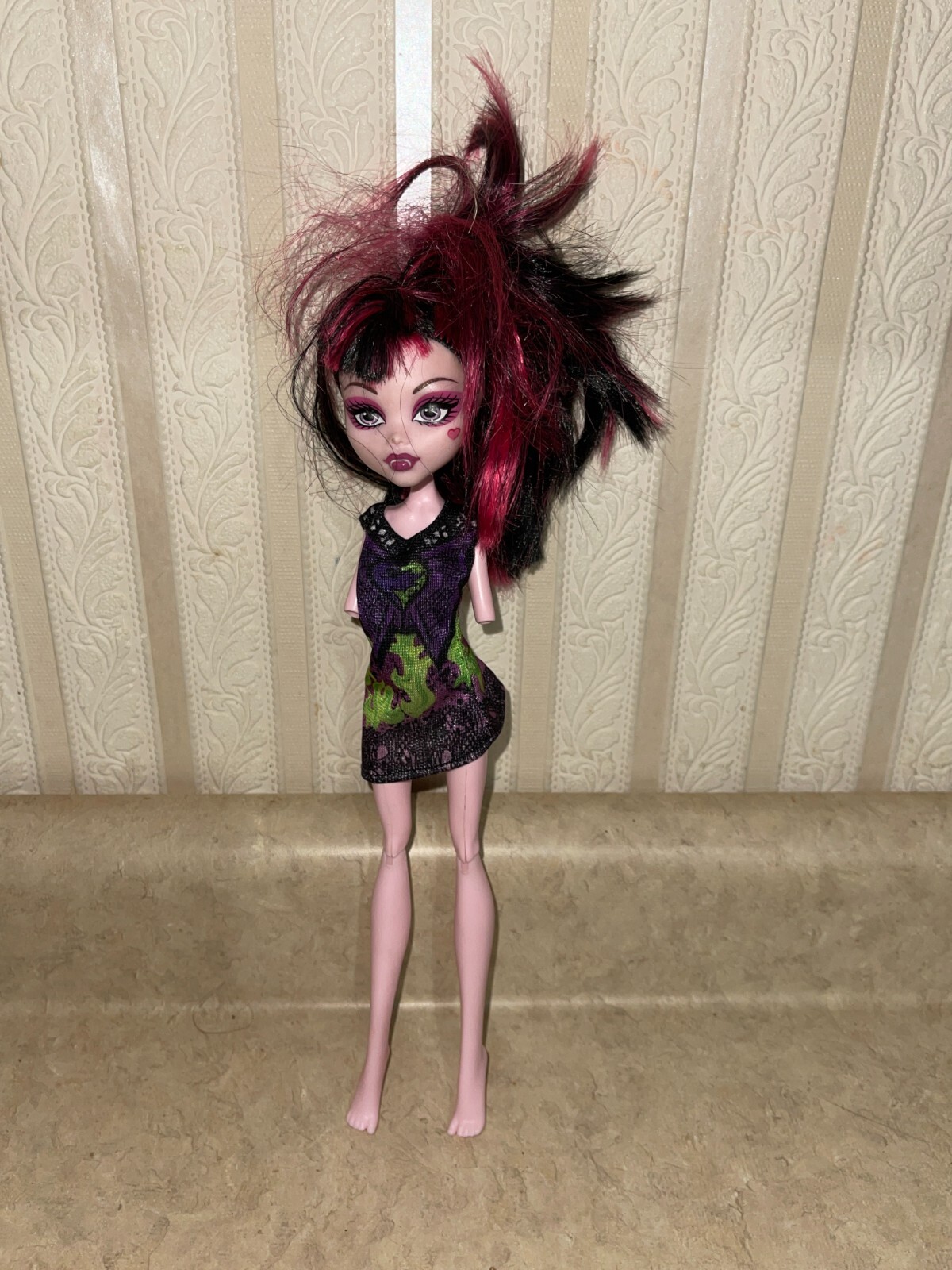 Monster High Doll Draculaura Dead Tired Sleepover Mattel (no arms wrong dress)