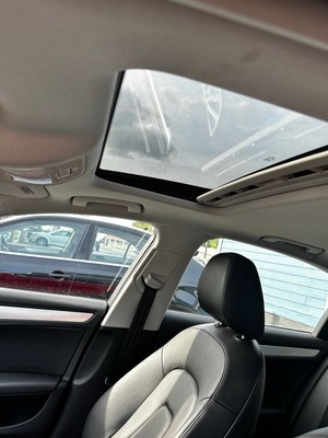 image 3 of interior
