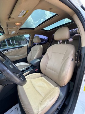 image 3 of interior
