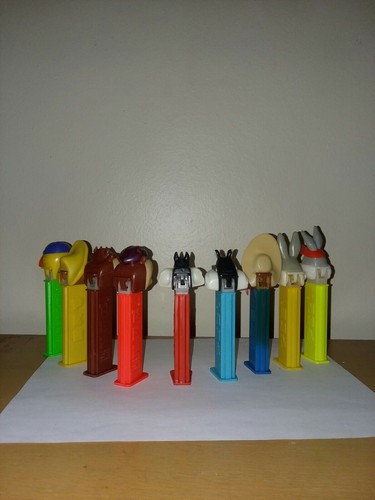 Lot Looney Tunes Pez Bugs Bunny/Yosemite Sam/Taz/Daffy Duck/Tweetie/Sylvester +