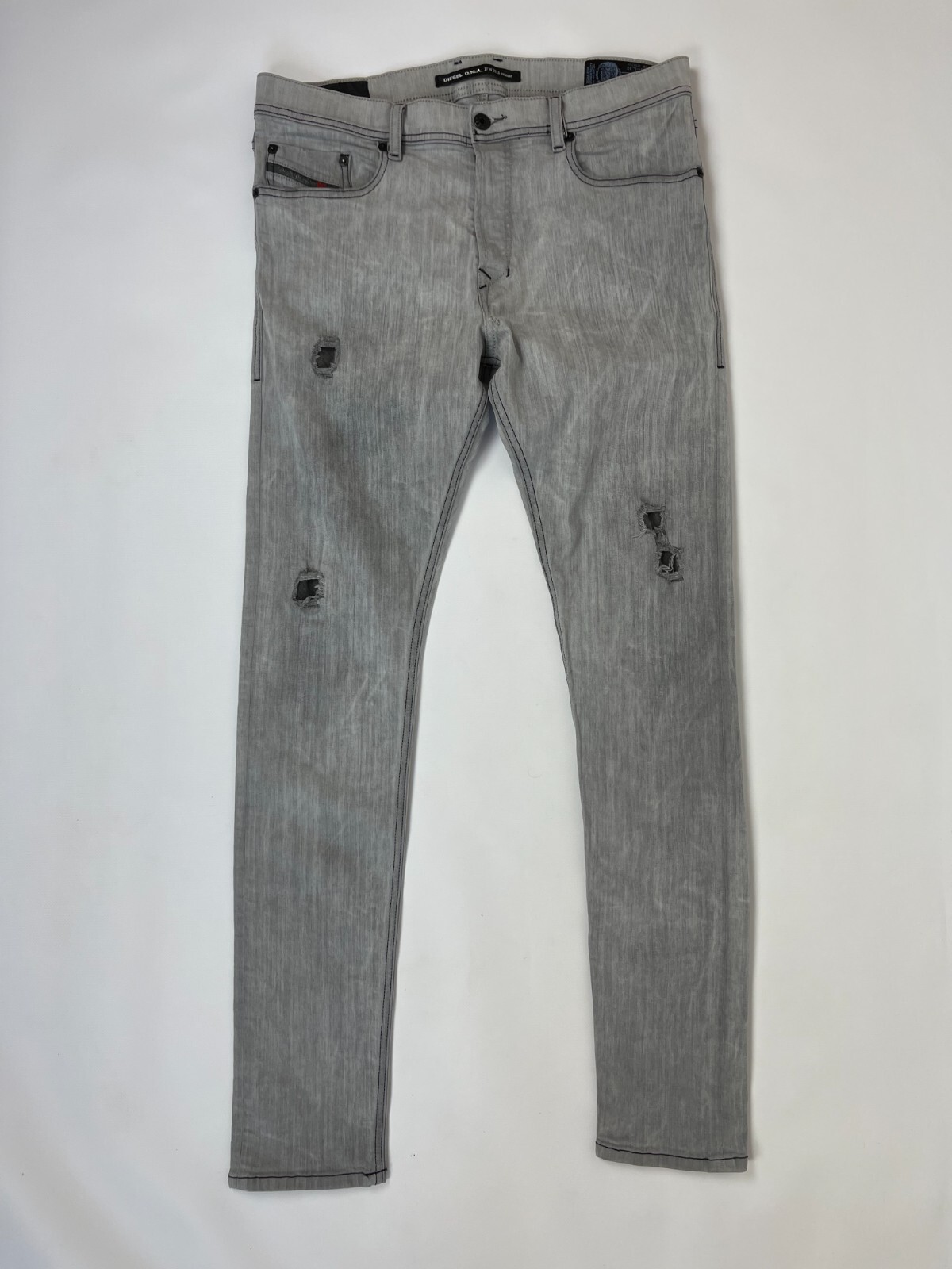 Diesel D.N.A FW16 Archival distressed tepphar slim carrot | eBay Diesel D.N.A FW16 Archival distressed tepphar slim carrot | eBay
