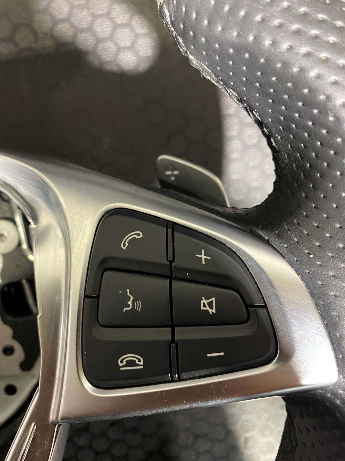 Mercedes-Benz GLC Steering Wheel A0004603112 - thumbnail 3