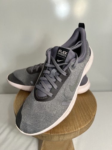 レア・美品！NIKE FLEX EXPERIENCE 8 SE 24cm レア・美品！NIKE FLEX EXPERIENCE 8 SE 24cm