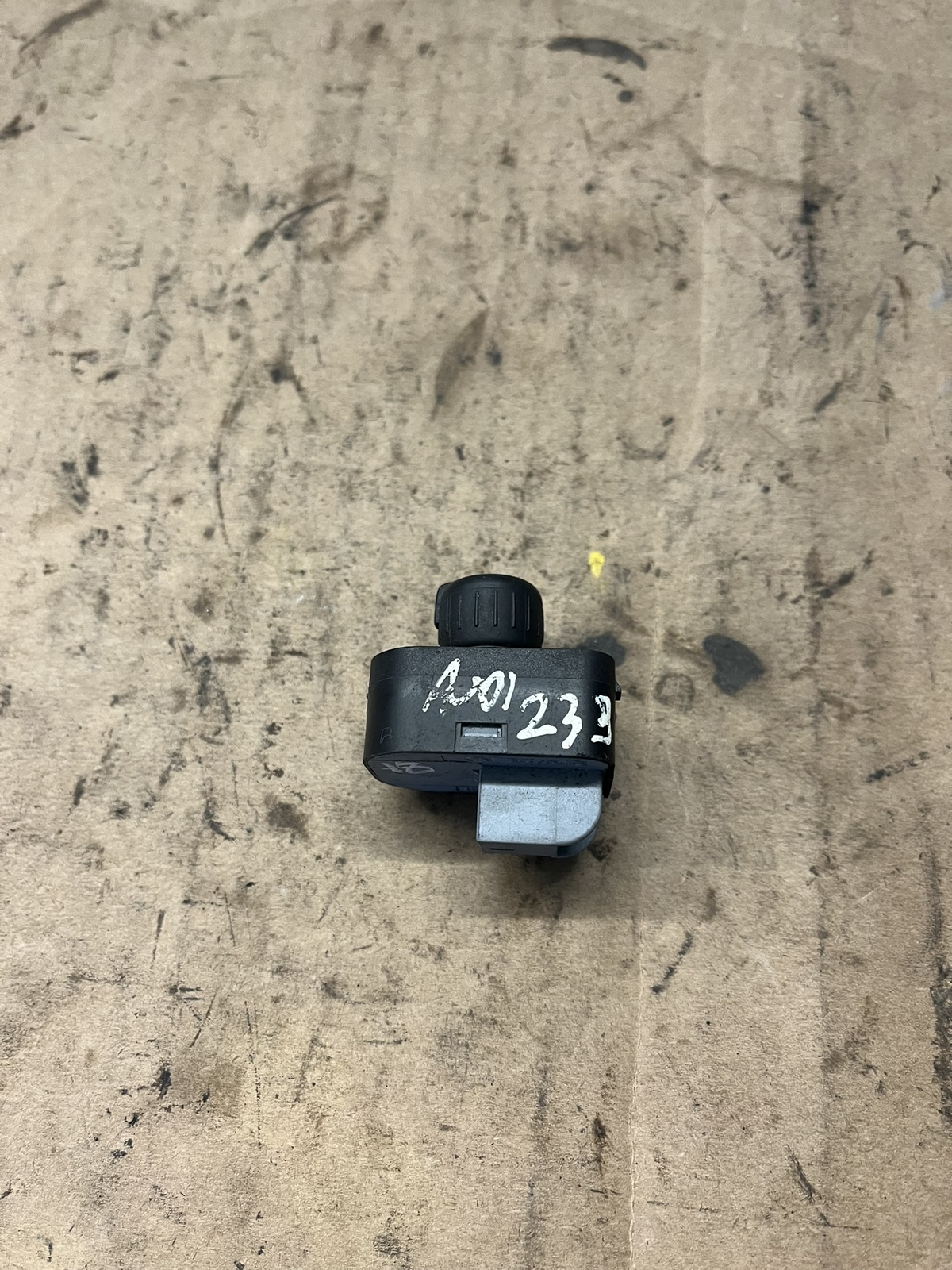 Audi Electric Wing Mirror Adjustment Control Switch 8E0959565