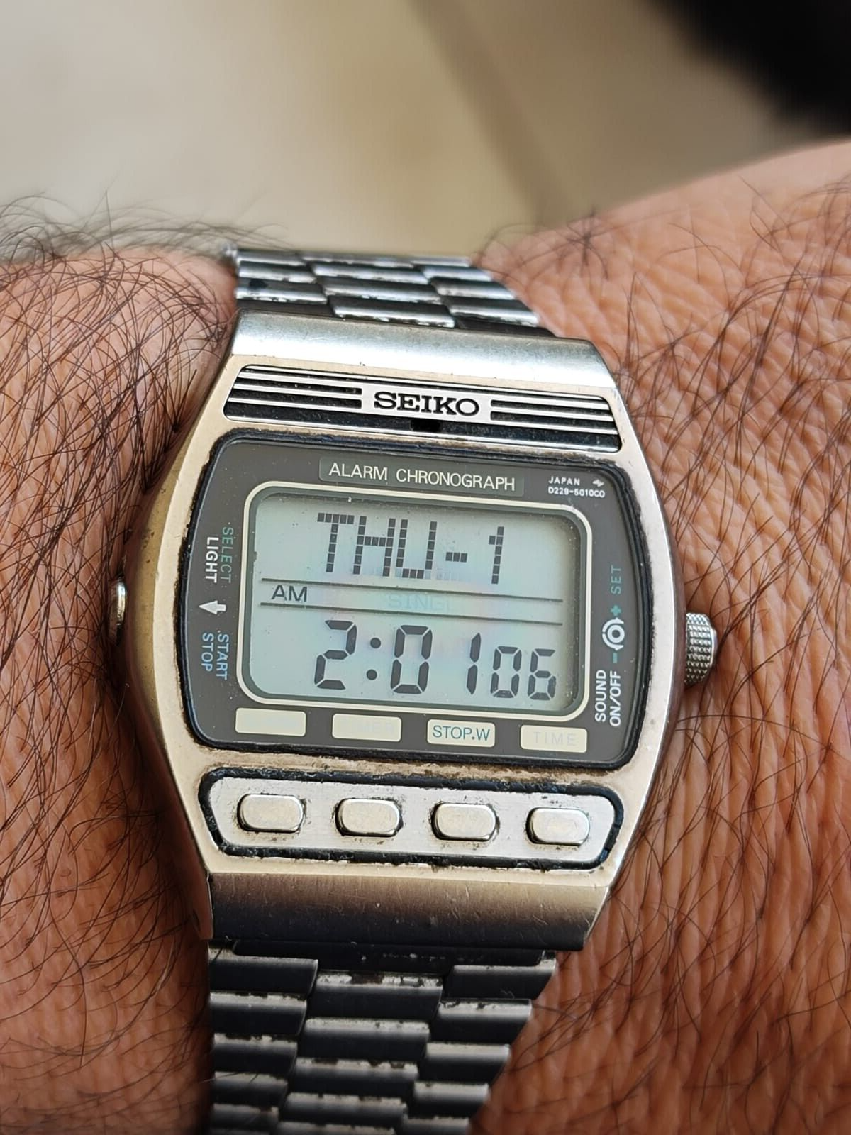 【美品レア】SEIKO D229-5010 ★動作品★ SEIKO - D229-5010 - Digital - Vintage Digital Watch