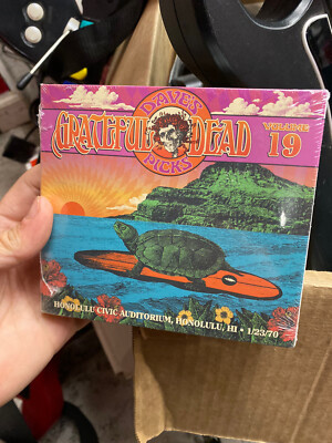 Grateful Dead Dave's Picks 19 Honolulu Hawaii HI 1/23/1970 Volume Nineteen 3 CD
