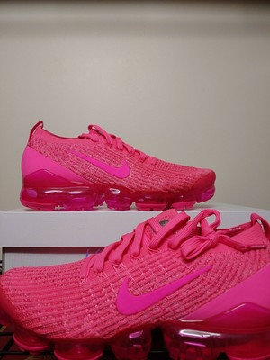 hot pink vapormax