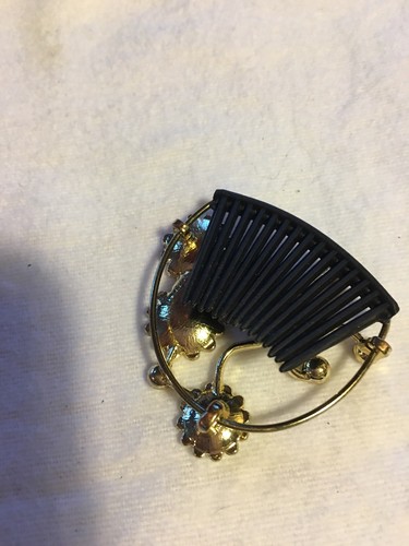 Vintage Hair Comb Laurel Leaf Enamel Flowers Yellow Orange Green Daisy Gold Tone