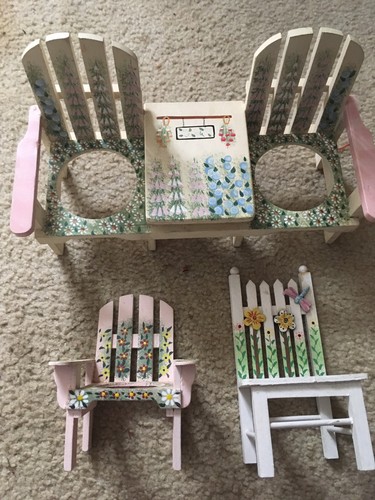 Antique Painted Beach Chair Planters. Check Pics. Students Selling.