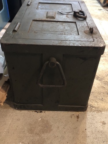 1942 Original Brown Steel Tank Co. Minneapolis Strong Box Safe