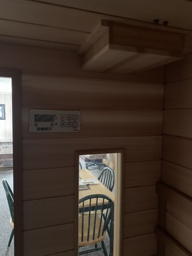 EZe Far Infrared Sauna. 2005 Model. New In Box  Twin star Opposite Seat    60x48