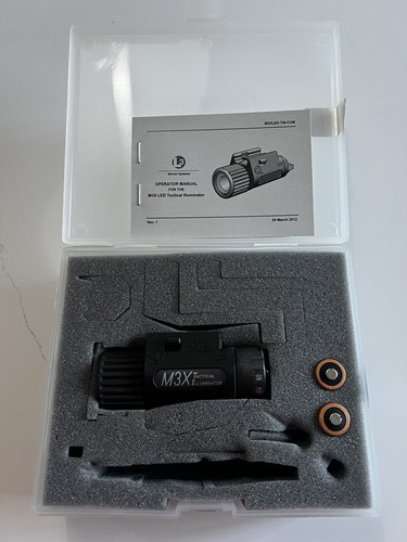 INSIGHT M3X Tactical Illuminator bk 実物 Insight Technology M3X LED Tactical Illuminator FlashLight