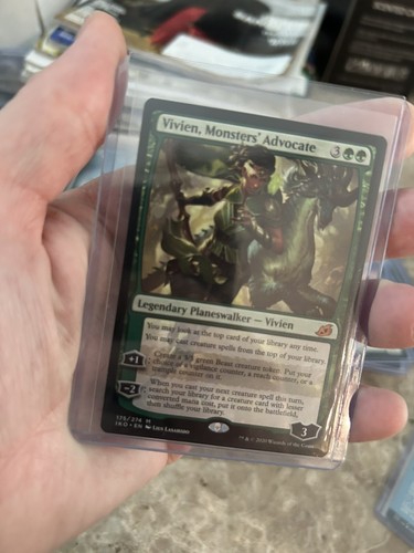 MTG Vivien, Monsters' Advocate (175/403) Ikoria Lair of MTG Vivien, Monsters' Advocate (175/403) Ikoria Lair of