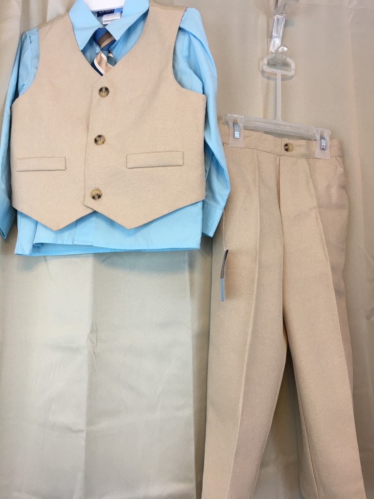 Boys 4 pc outfit khaki vest blue shirt size 4T flat front pant & strilped tie