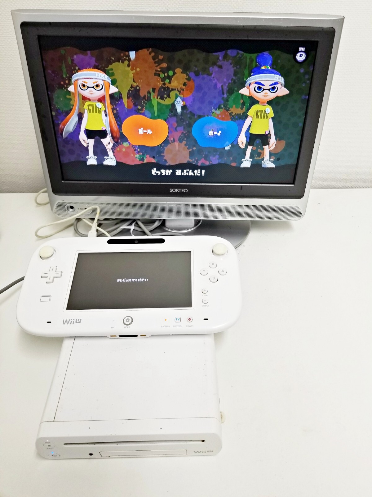 美品 任天堂 Nintendo WiiU テレビゲーム さまざまな機能 本体 GamePad ブラック 付属品あり T12277sm