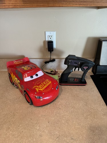 Amazon.co.jp: Jada Disney Cars RC Turbo Racer Lightning