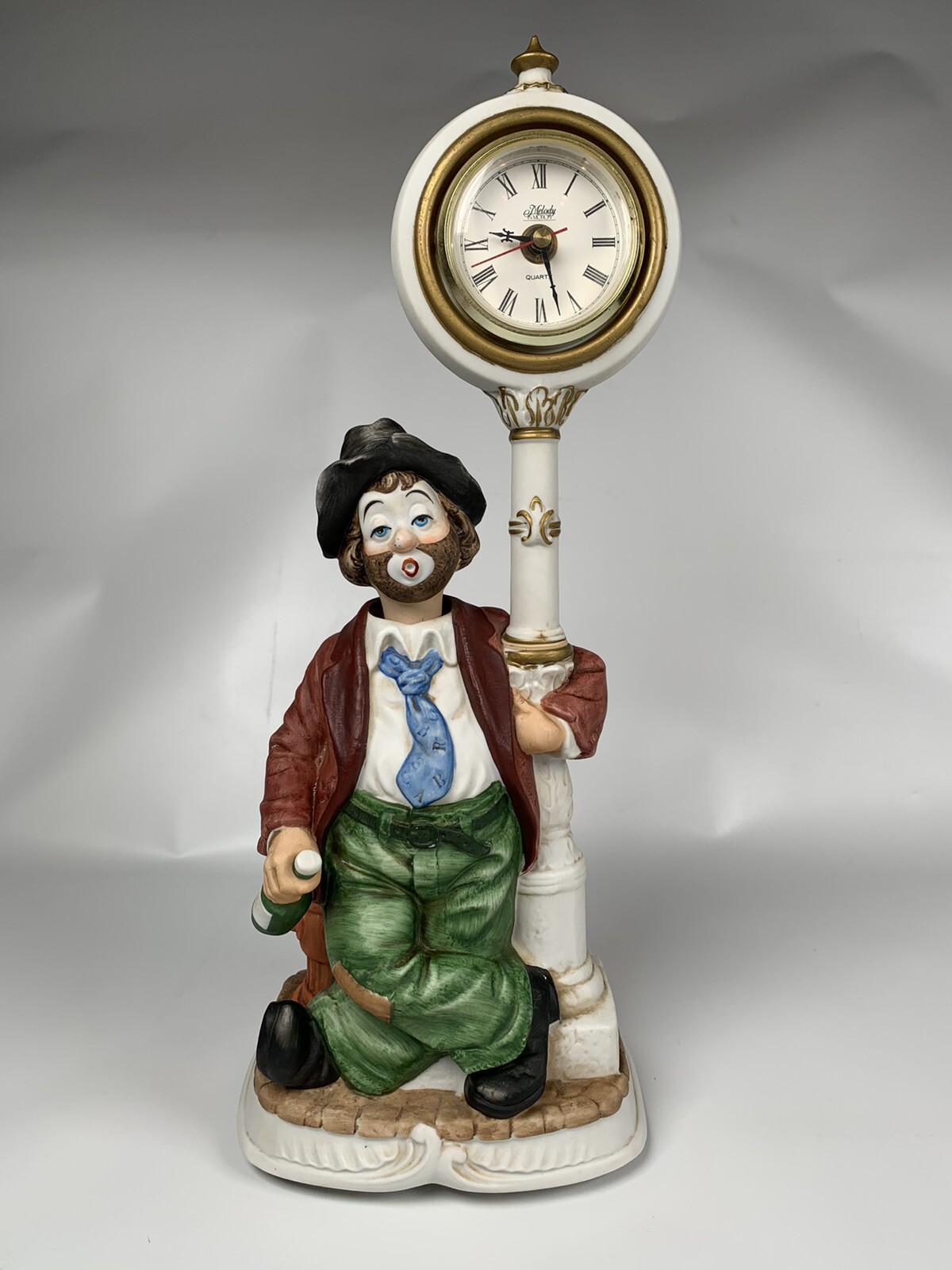 Melody In Motion Clockpost Willie Hobo 3 O’Clock In The Morning See