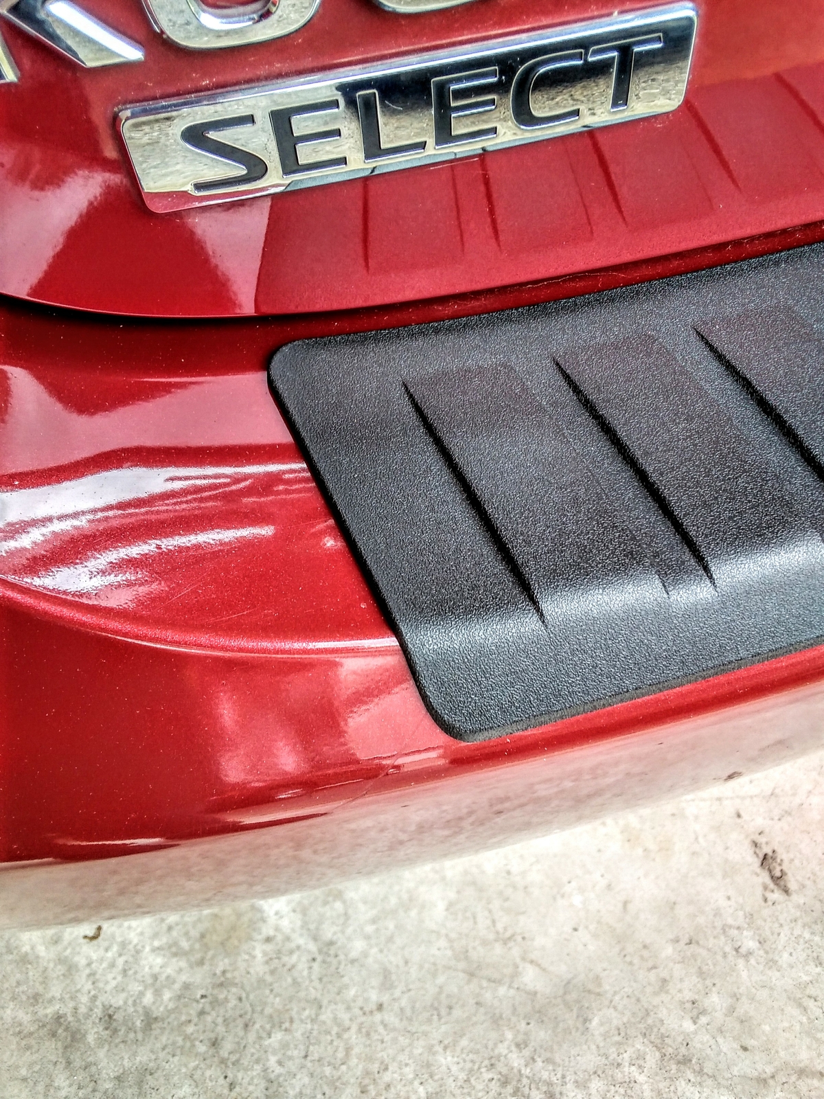 20082013 fits Nissan Rogue Rear Bumper Protector Cover Scratch Tread