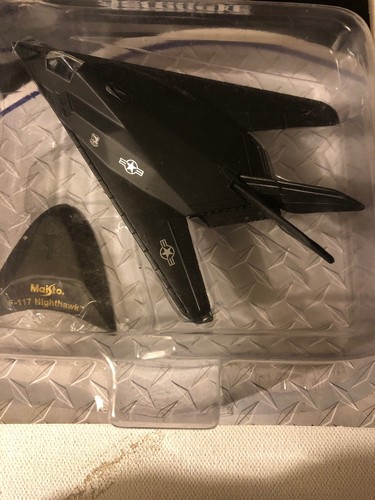 Kid Connection Aircraft Maisto F-117 Nighthawk DieCast 5” New In Package