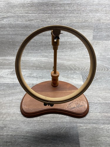 Hoop Stand