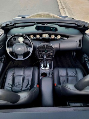 image 3 of interior